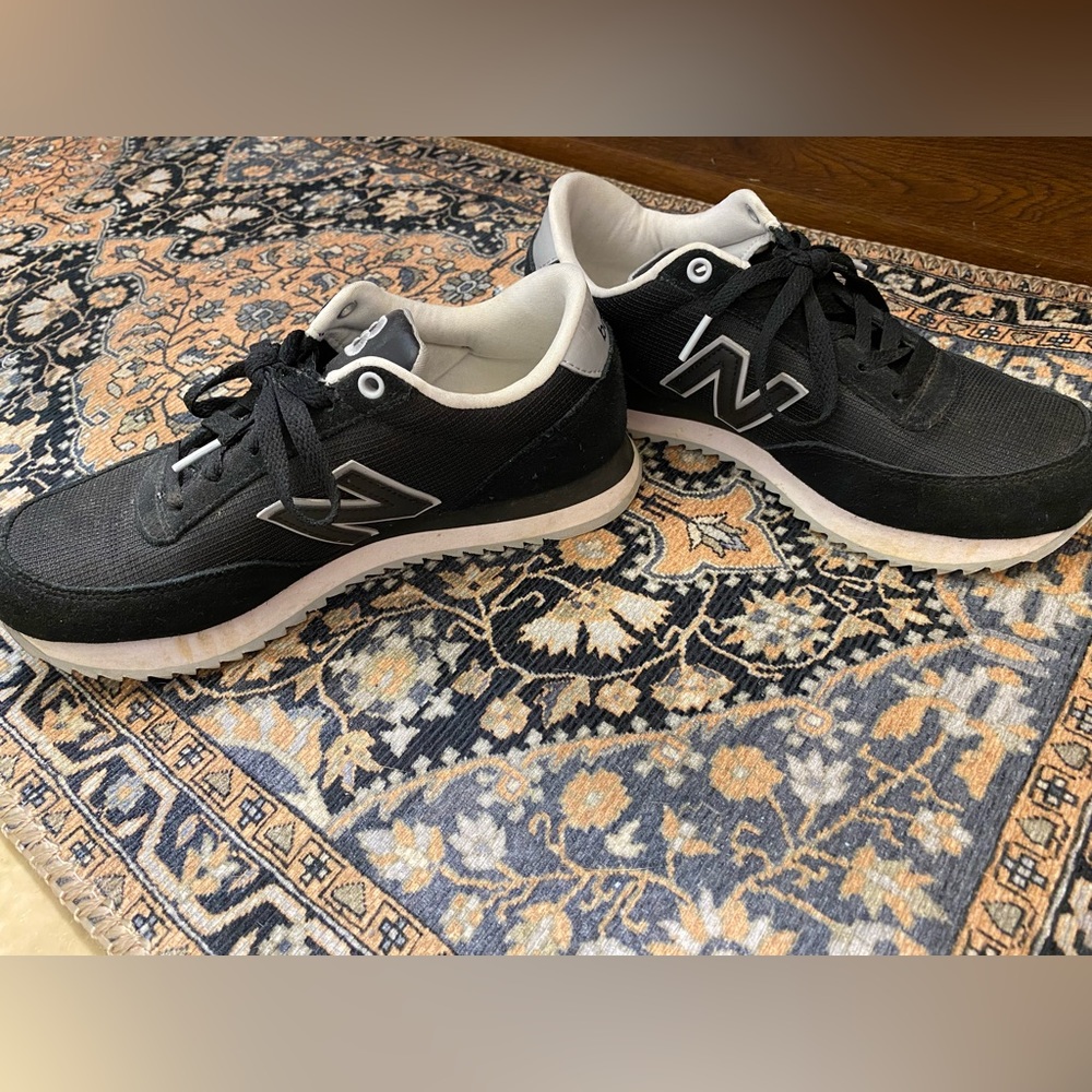 Womens New Balance 501 sneakers